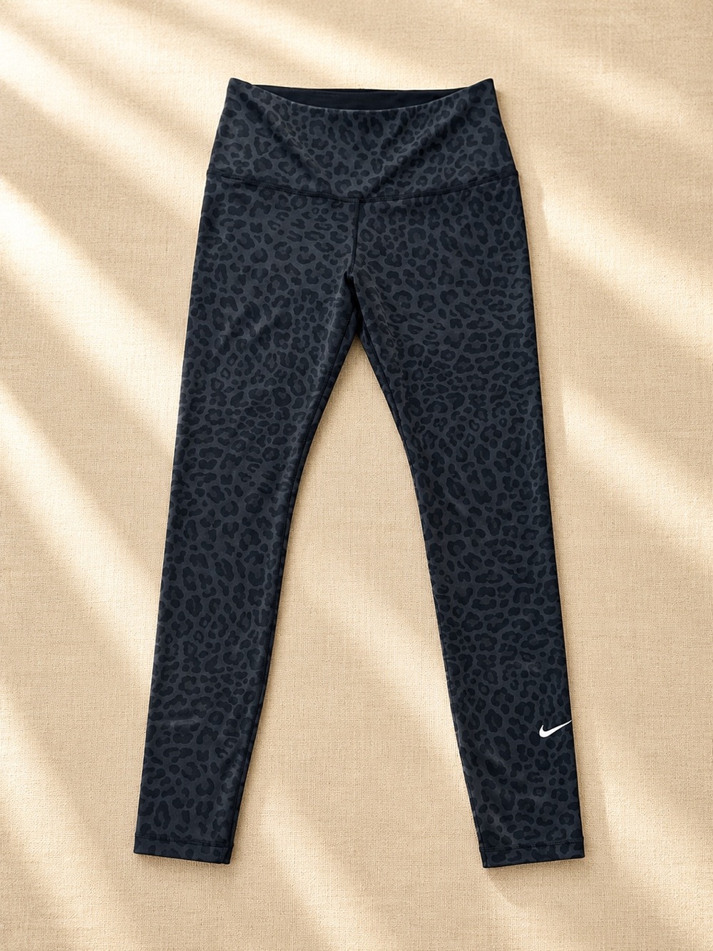 Nike Dri-FIT Leopard Print High-Waisted Leggings Women’s Medium